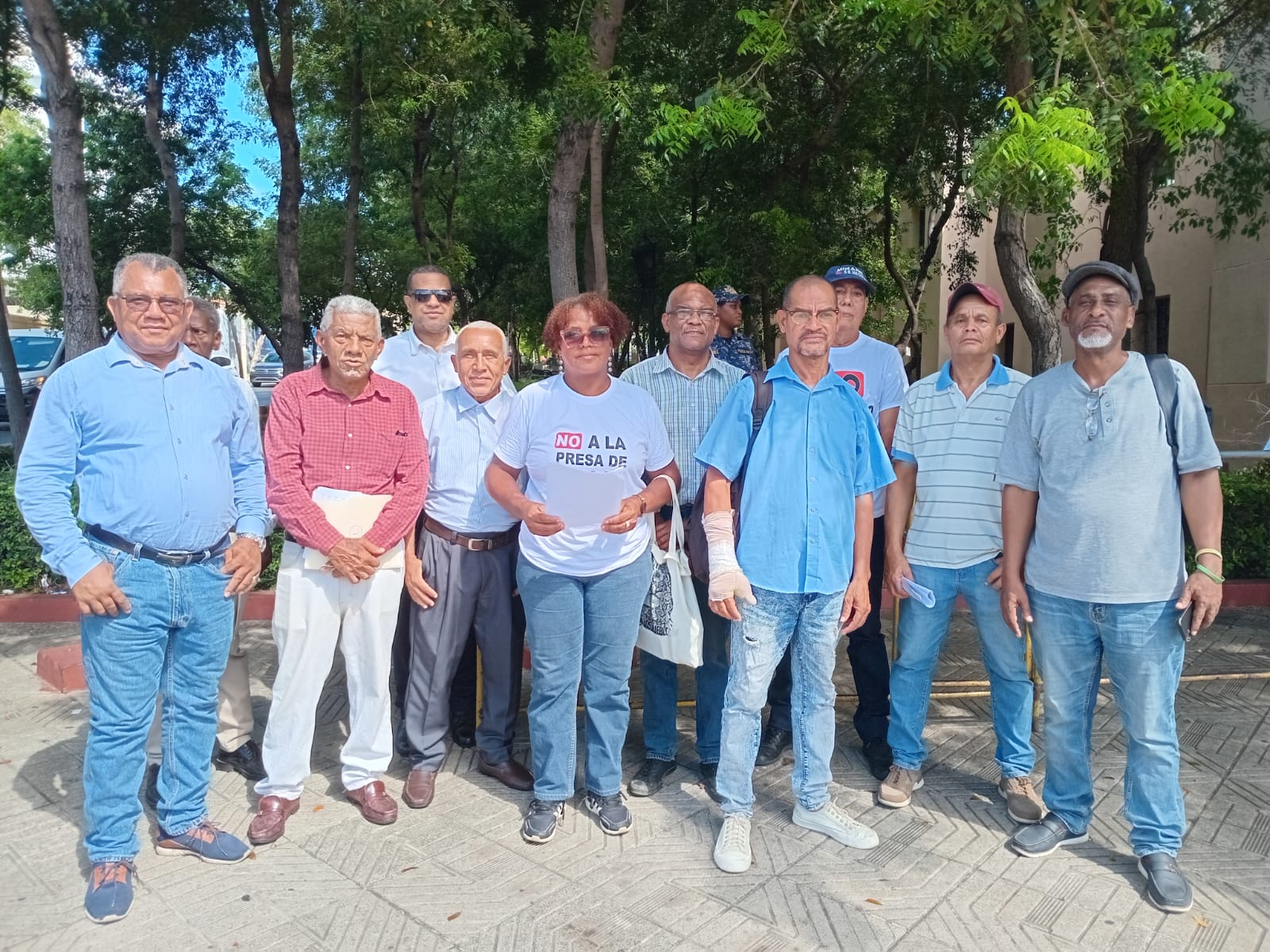 Dirigentes populares.jpeg